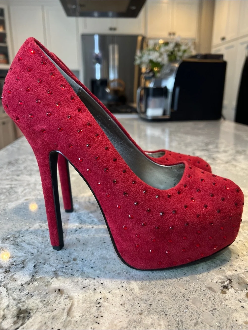 Luichiny Red Suede Rhinestone Studded Platform Stiletto Pumps EUC Size 9